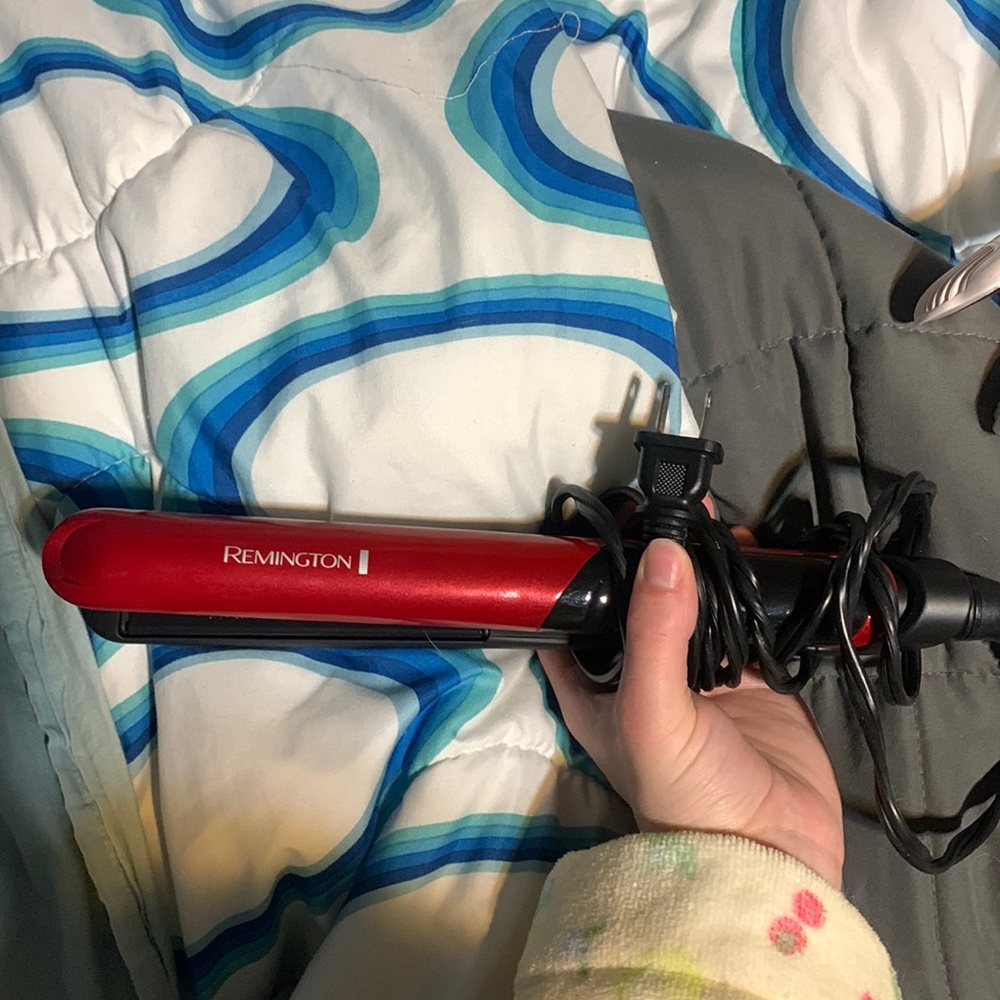 Remington Hair Straightner